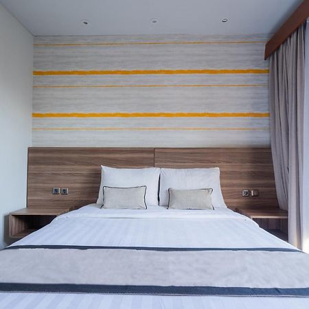 Mahesa Suites Seminyak Exterior foto