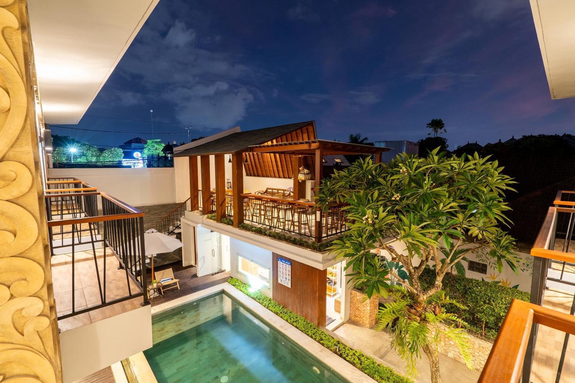 Mahesa Suites Seminyak Exterior foto